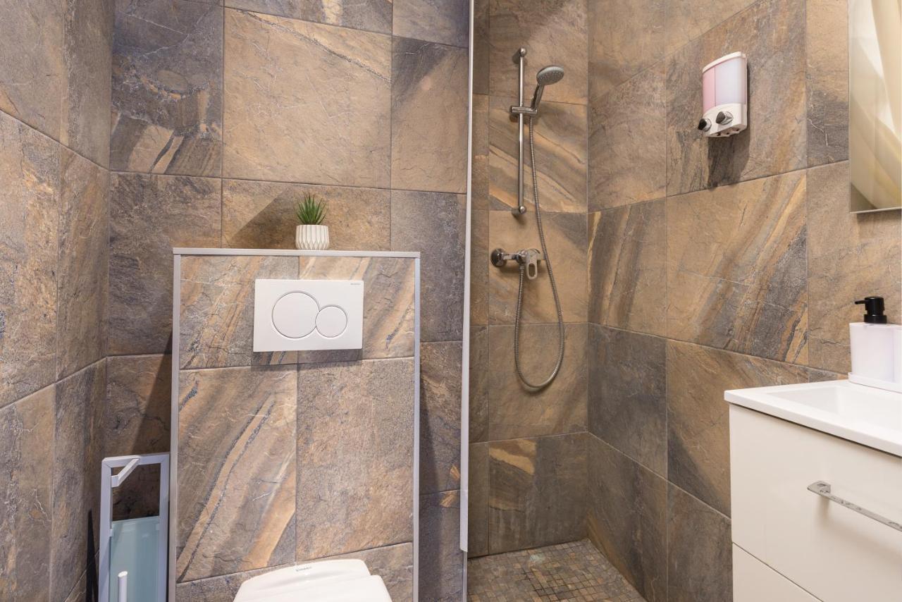 Apartment 2mn Monaco - Hypercentre - Renove - Bi